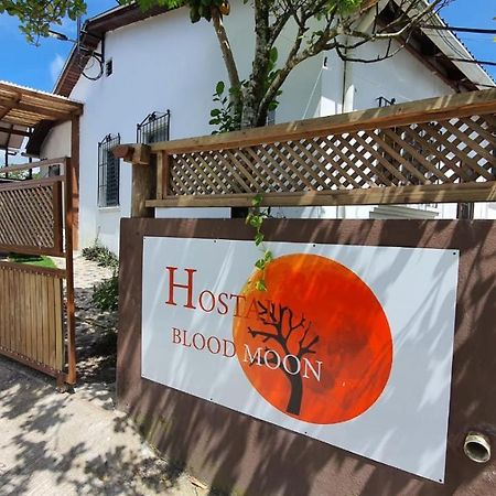 ריו דולצ'ה Hostal Blood Moon מראה חיצוני תמונה